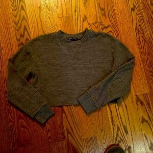 Women's Zara size small, cropped sweater